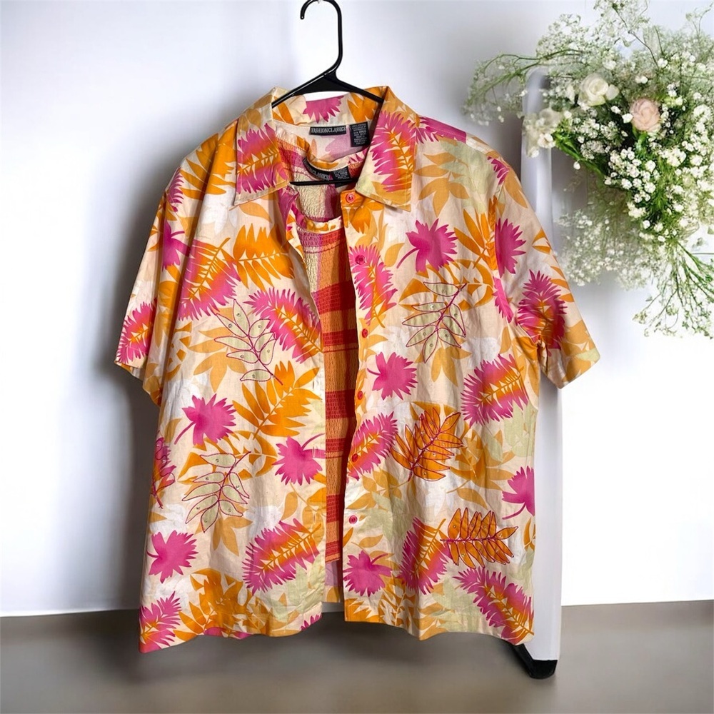 Fashion Classics 2 Piece Set With Tropical Floral Shirt and Matching Plaid Tank
